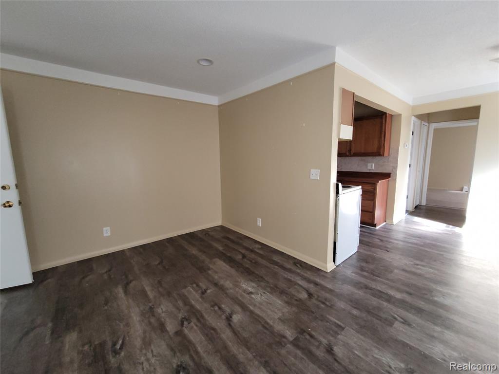 16470 E 9 Mile Property Photo 1