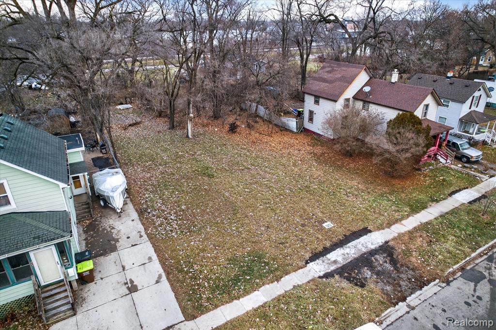 404 Almyra Avenue Property Photo 1