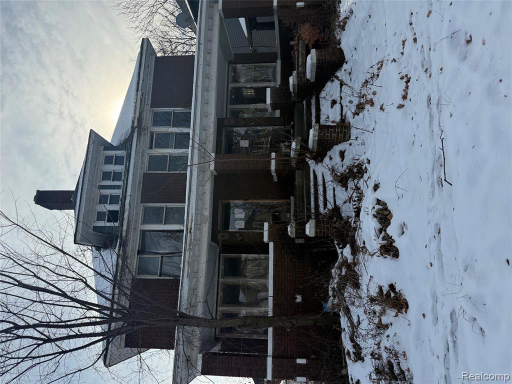 3255 Hogarth Street Property Photo 1