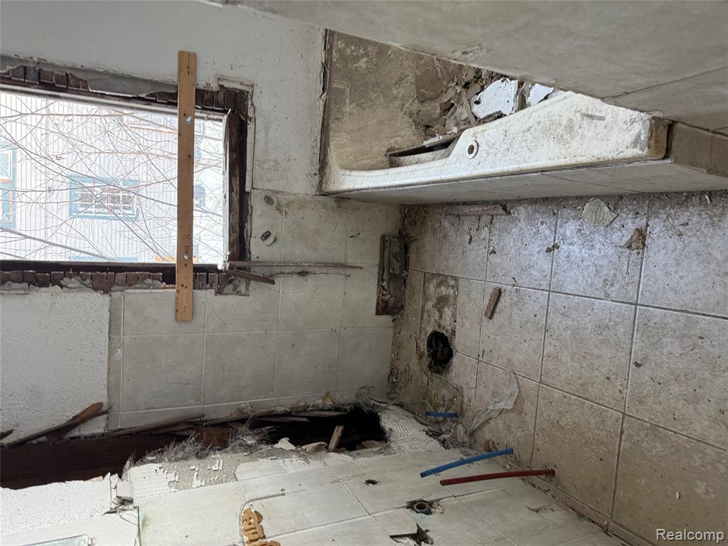 8611 Chalfonte Street Property Photo 14
