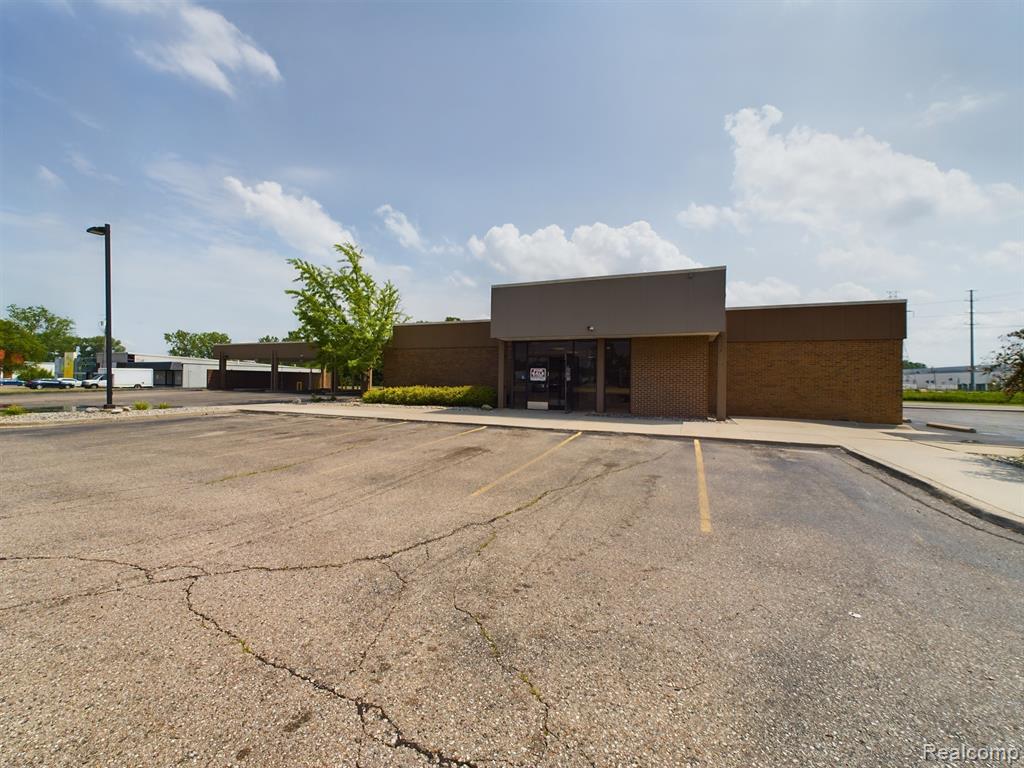 4154 Davison Road Property Photo 1
