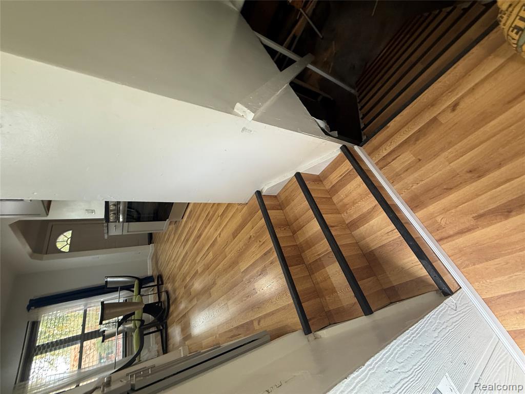 6737 Warwick Street Property Photo 9