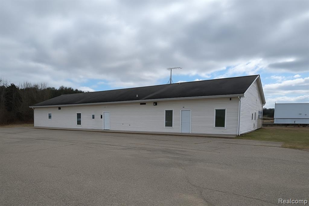 1379 Industrial Park Drive Property Photo 1
