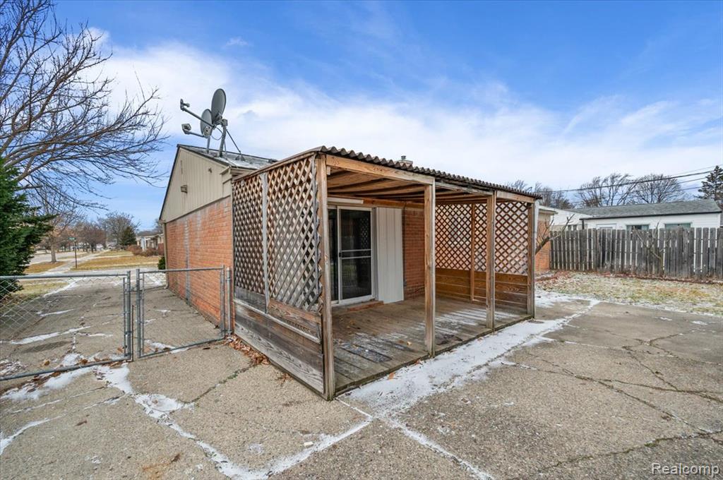 32416 Exeter Drive Property Photo 33