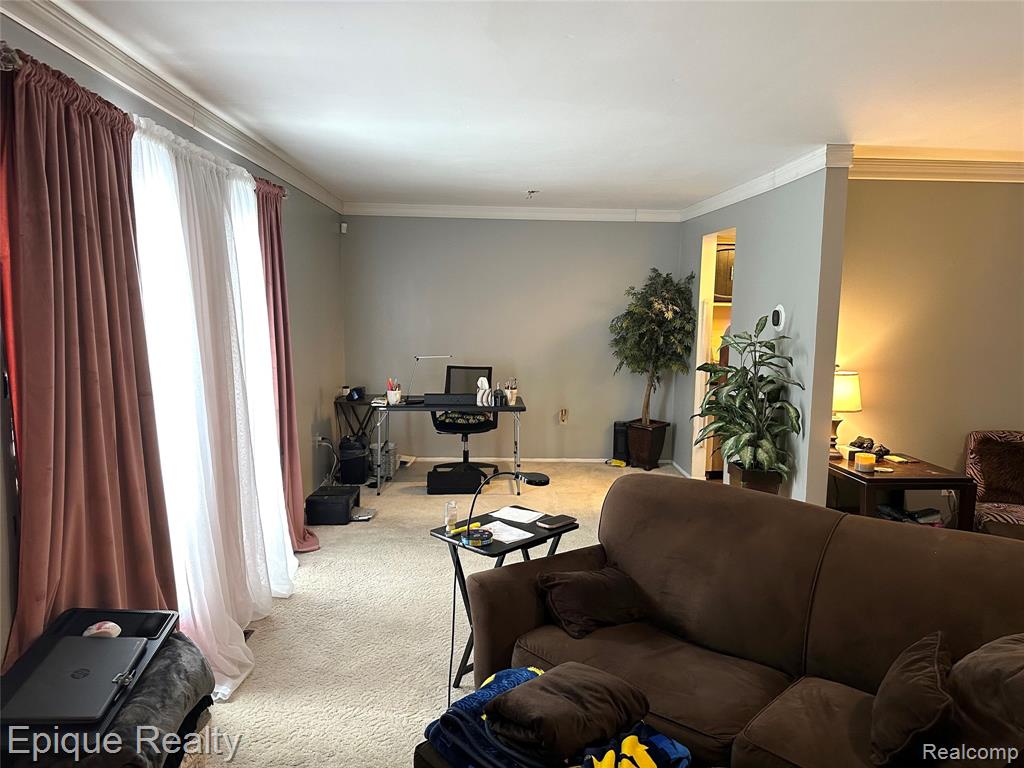 29161 Village Road Property Photo 4