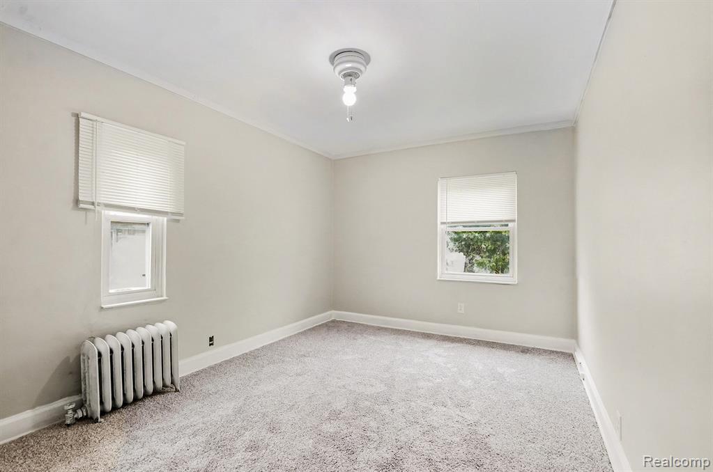 15065 Lincoln Avenue Property Photo 19