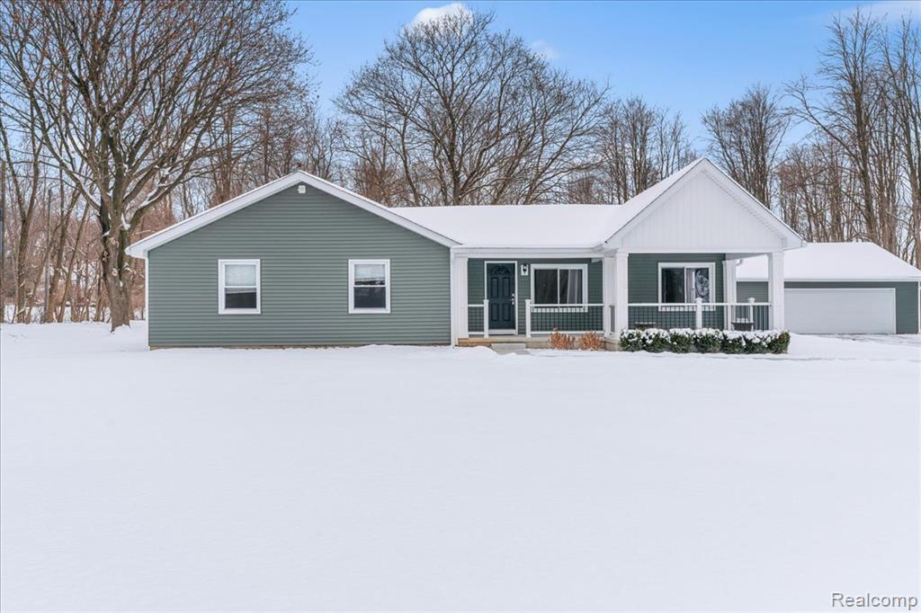 4666 Brighton Road Property Photo 2