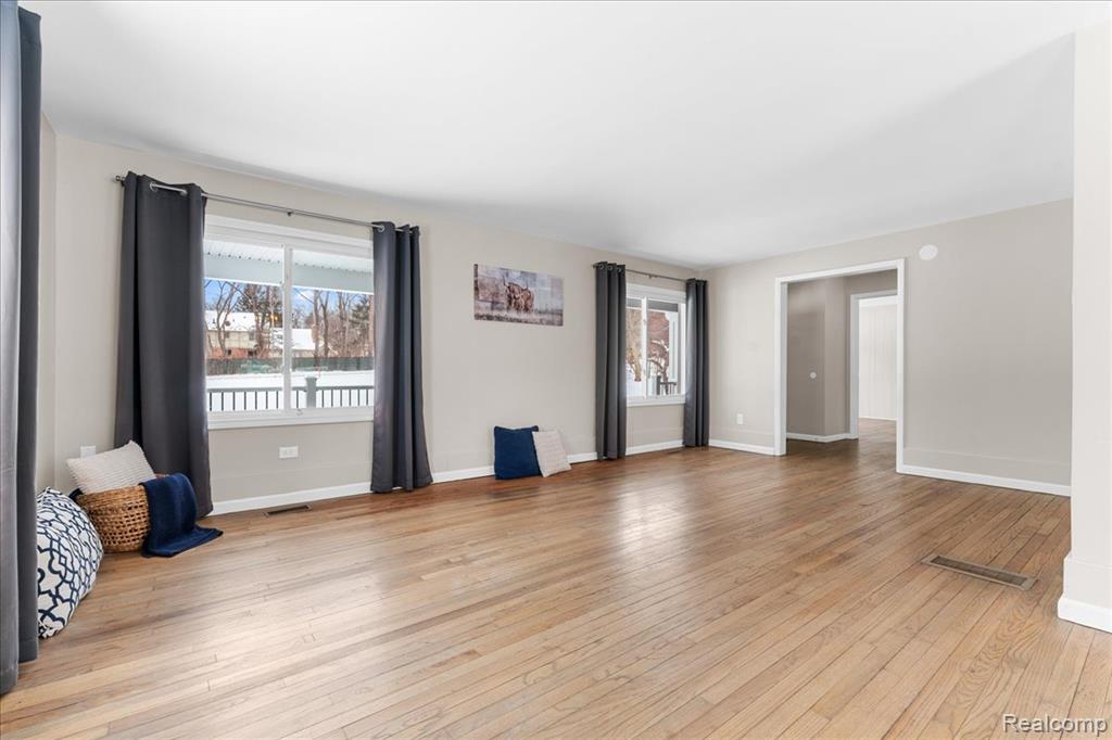 4666 Brighton Road Property Photo 20