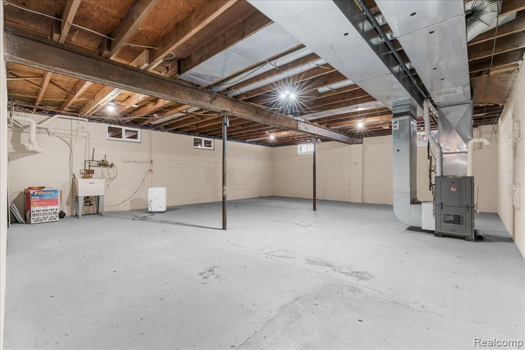 4666 Brighton Road Property Photo 37