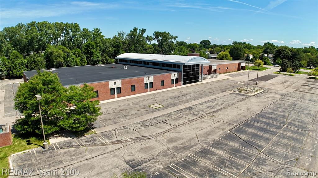 14111 Middlebelt Road Property Photo 3