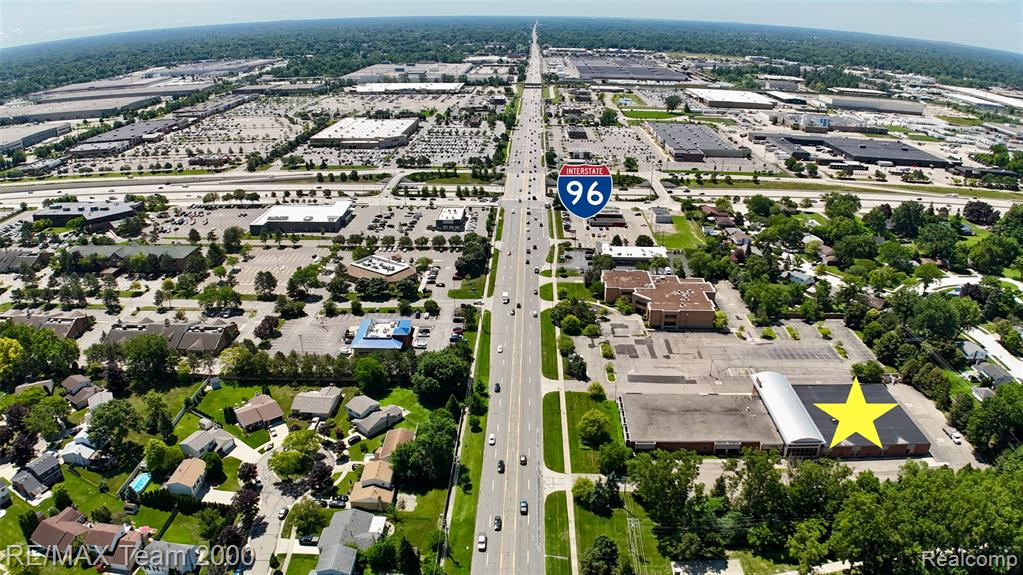 14111 Middlebelt Road Property Photo 4