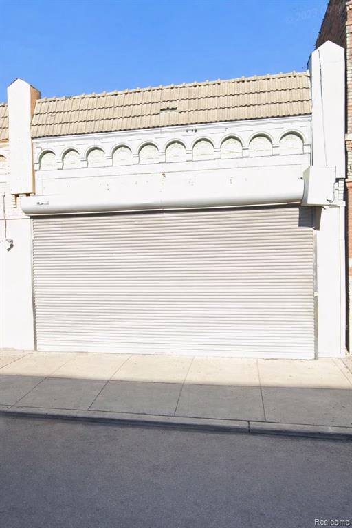 5700 W Vernor Hwy Property Photo 2