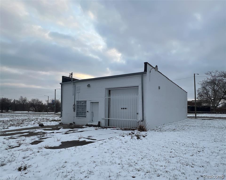 4118 Chene Street Property Photo 4