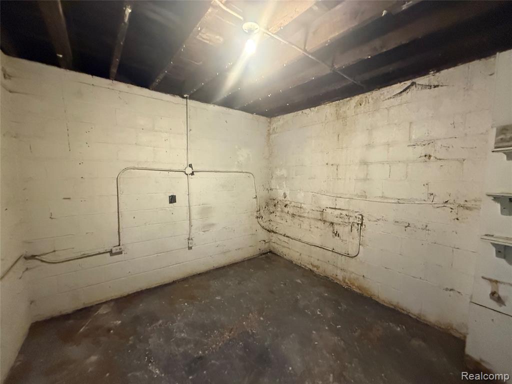 4118 Chene Street Property Photo 11