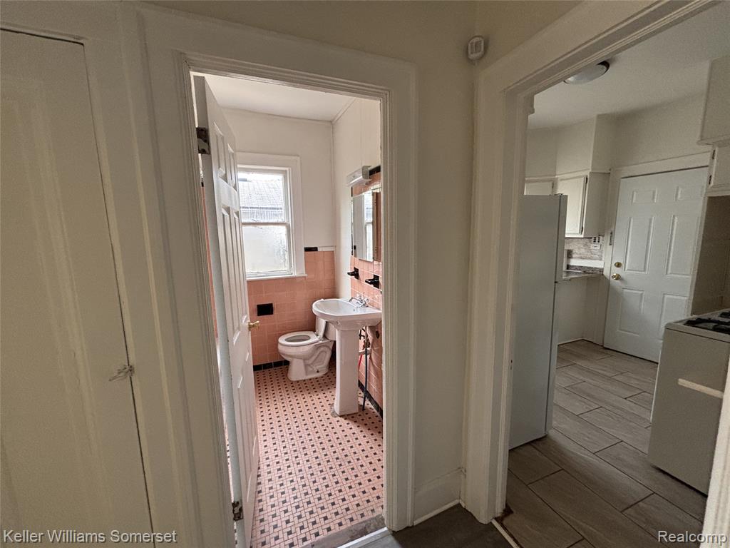 15771 Turner St Property Photo 6