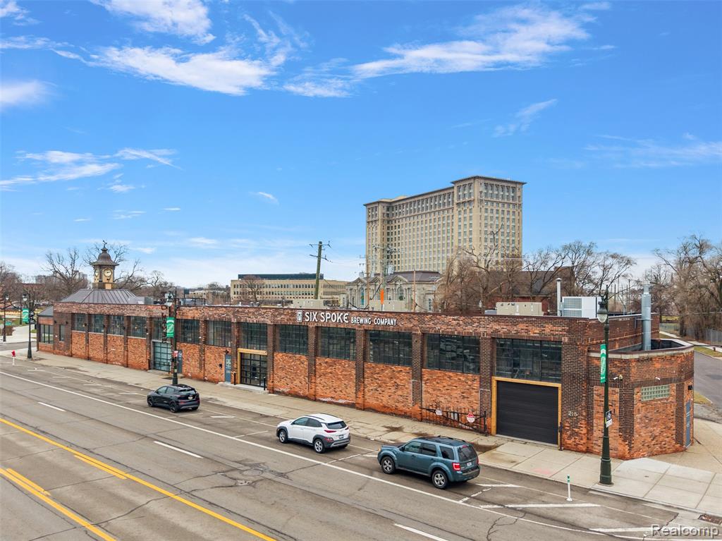2426 Michigan Avenue Property Photo 35