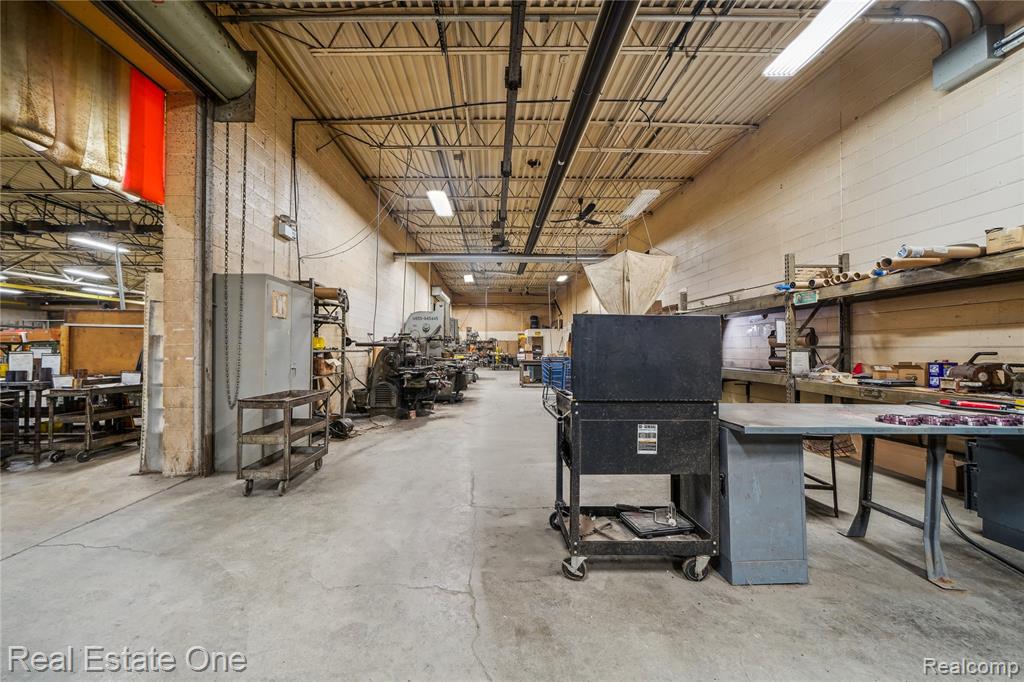 4082 6th Street Property Photo 3