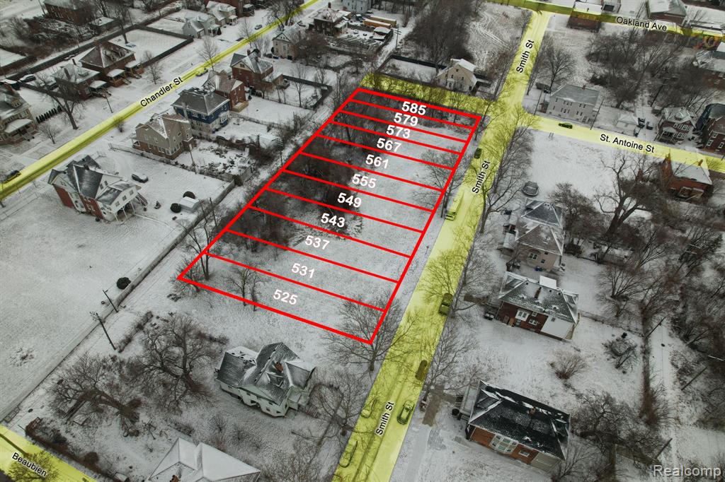 537 Smith Street Property Photo 3