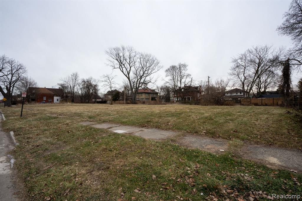 288 Belmont Street Property Photo 4