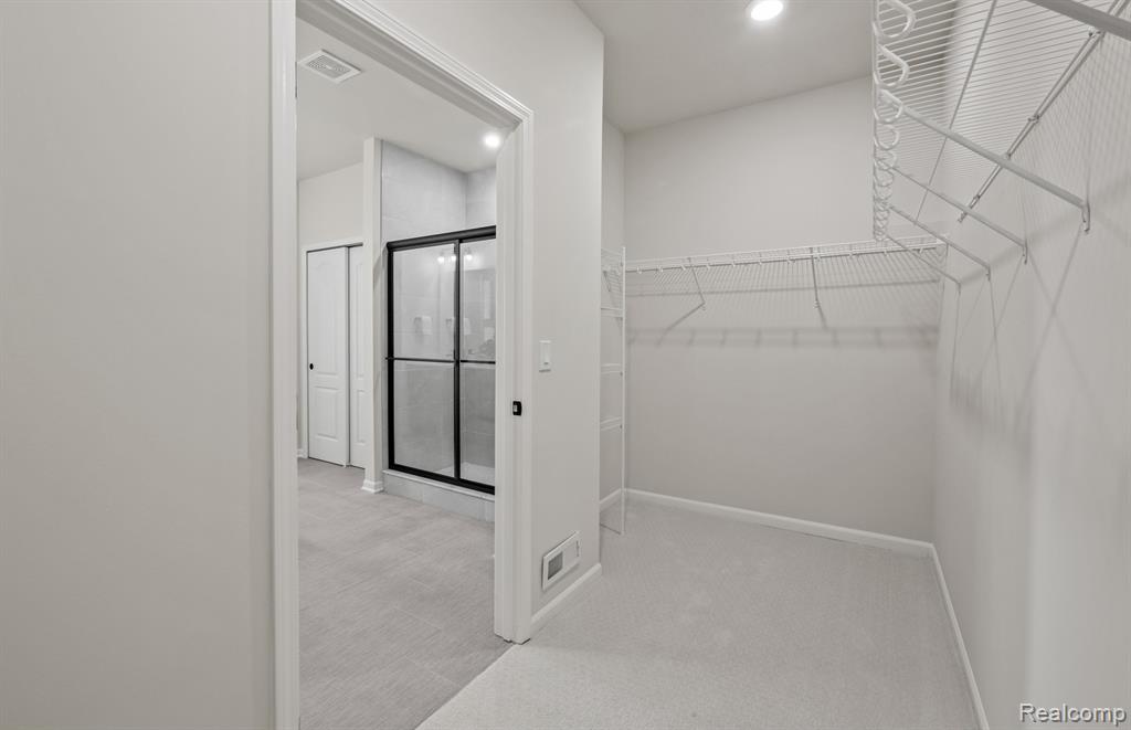 55834 Oak Pointe Drive Property Photo 14