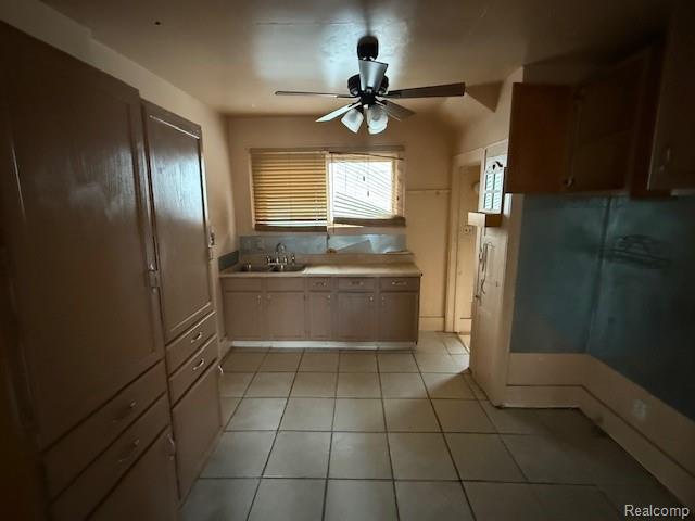 11635 Minock Street Property Photo 6