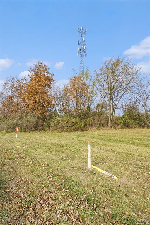 8815 E Holly Road Property Photo 16