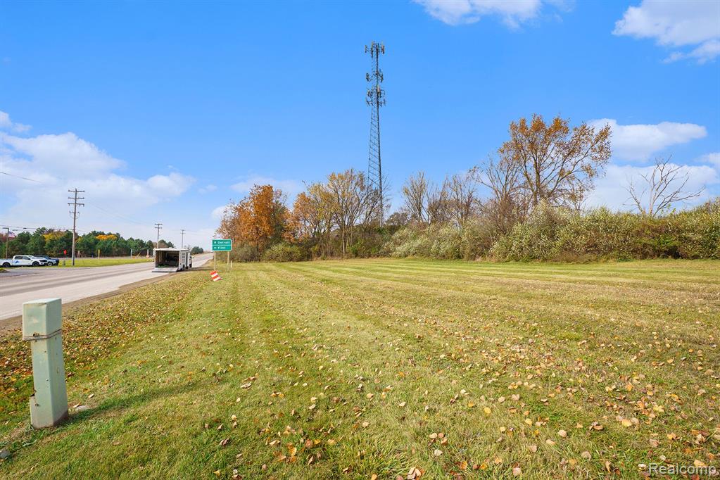 8815 E Holly Road Property Photo 23