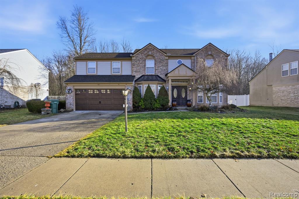 15333 Brookside Drive