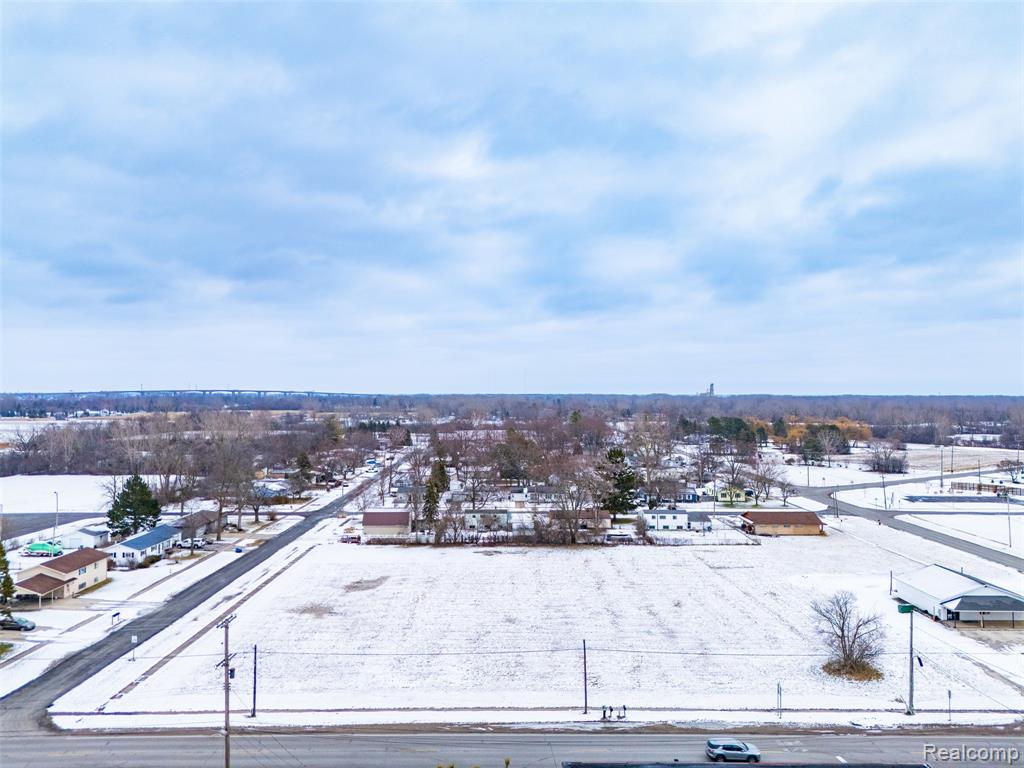4500 N Michigan Avenue Property Photo 4