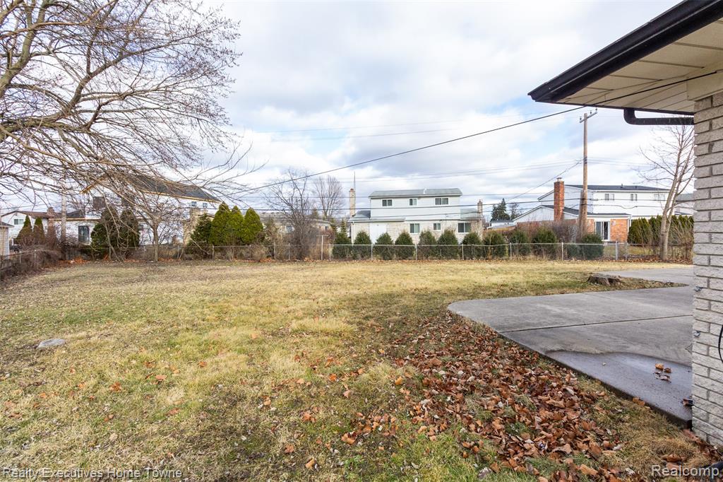 36218 Allison Drive Property Photo 11