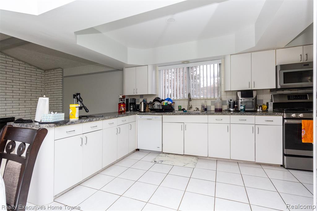 36218 Allison Drive Property Photo 23