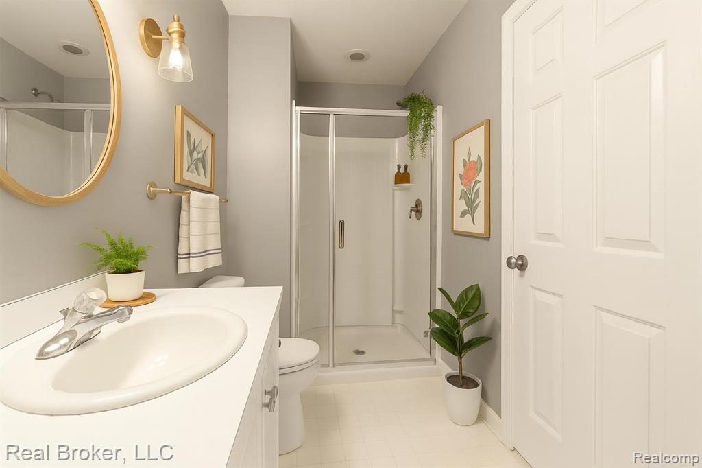 1546 Devon Lane Property Photo 10