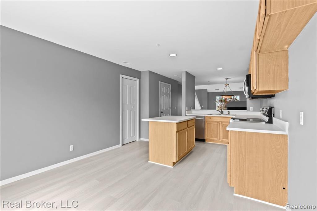 1546 Devon Lane Property Photo 32