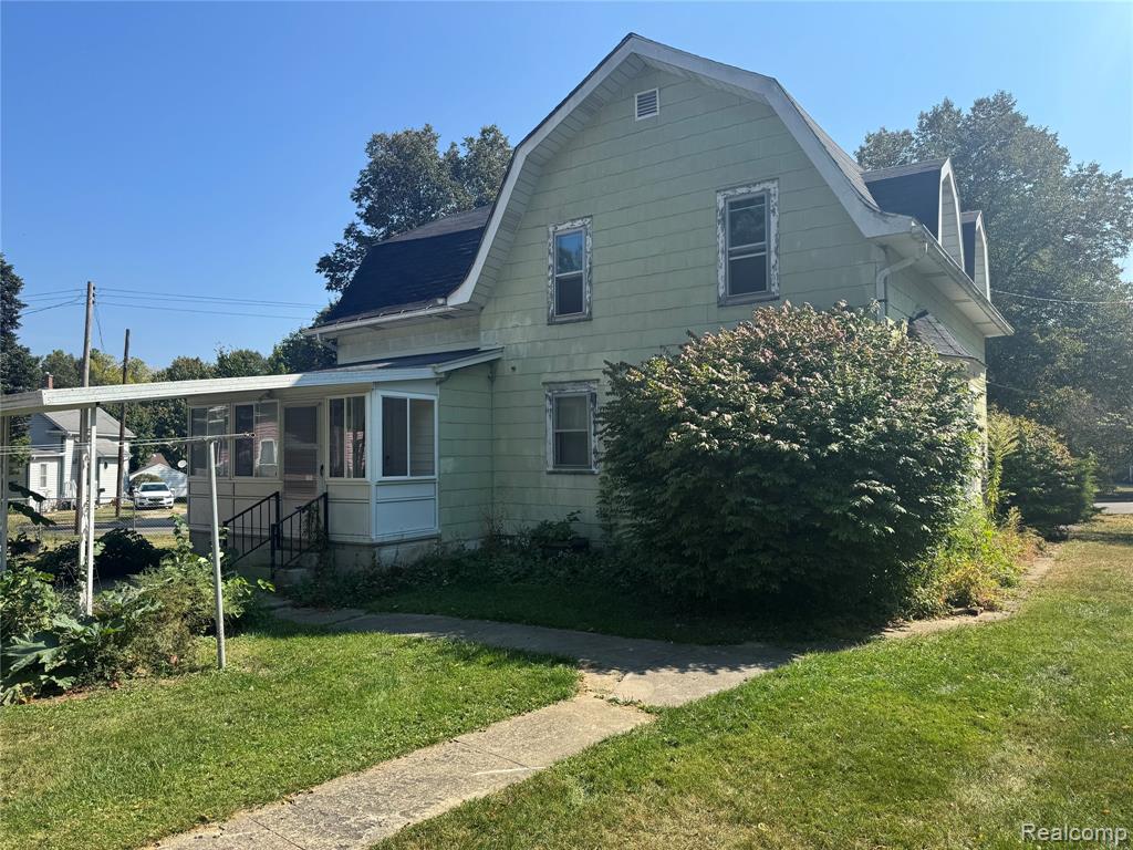 333 Greenly Street Property Photo 2