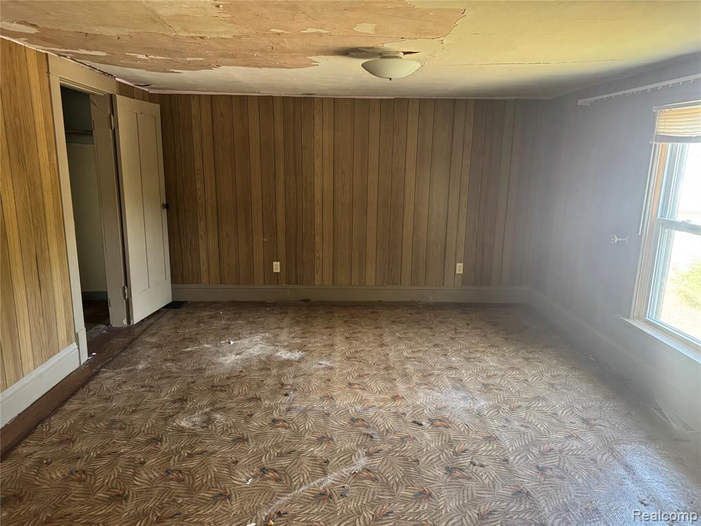 333 Greenly Street Property Photo 12
