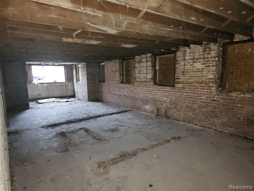 1473 Taylor Street Property Photo 3