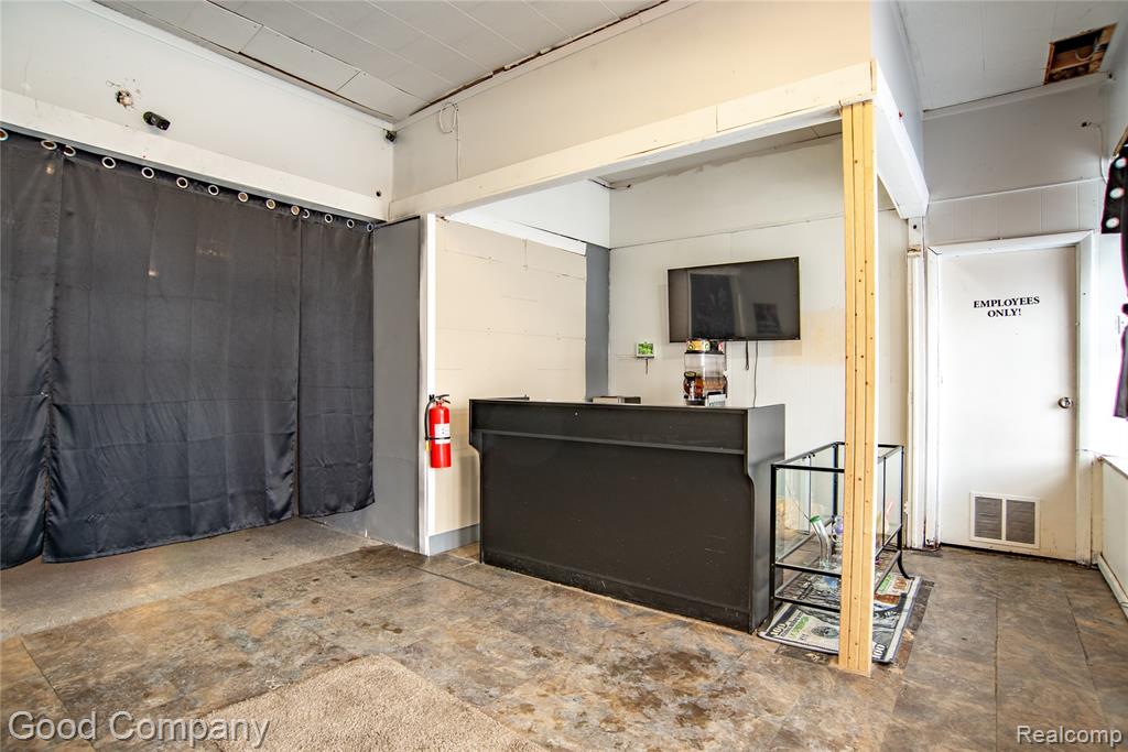 10717 W Mcnichols Road Property Photo 6