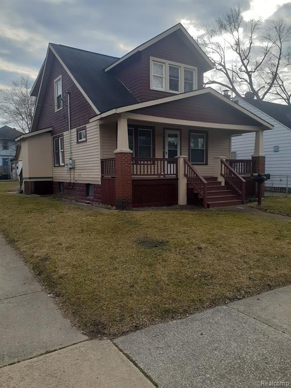 1656 Montana Avenue Property Photo 1