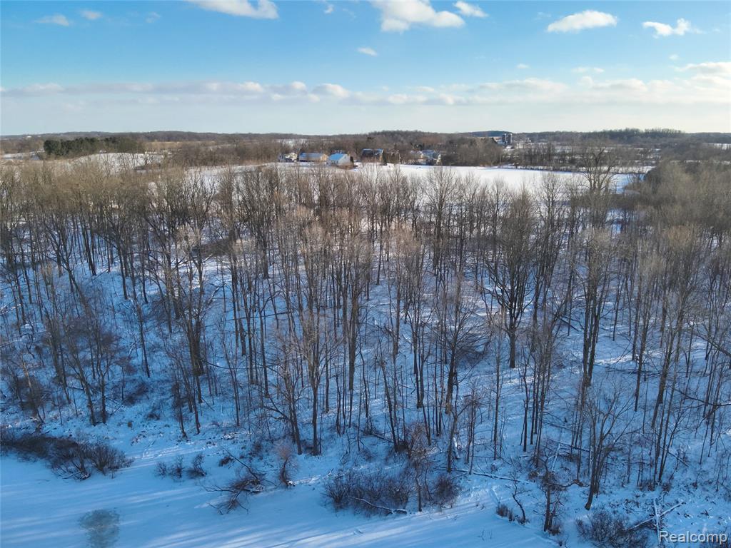 V/l W Us-12 Highway Property Photo 15
