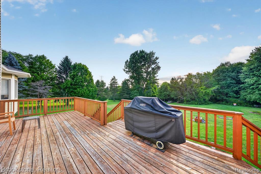 5163 Country Squire Road Property Photo 13