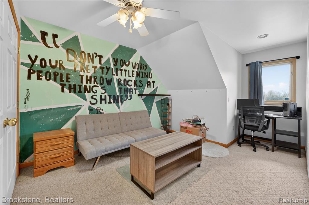 5163 Country Squire Road Property Photo 33