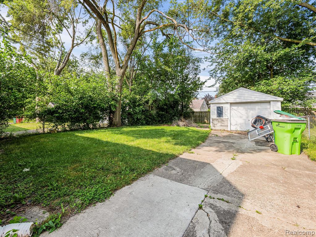 21733 Rausch Avenue Property Photo 15