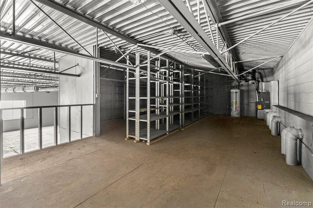 23201 Roseberry Avenue Property Photo 28