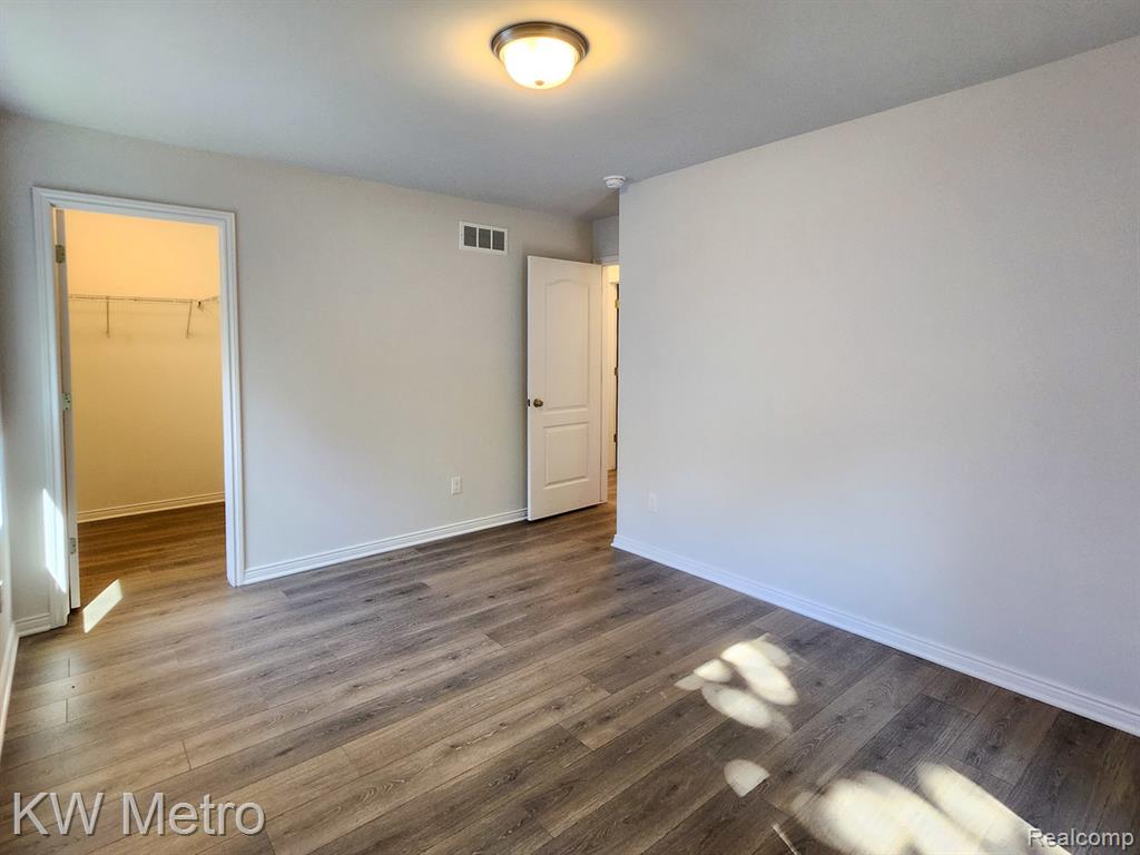 205 (immediate Whispering Pines Drive Property Photo 10