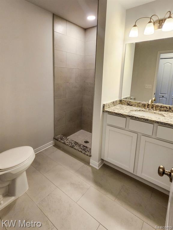 205 (immediate Whispering Pines Drive Property Photo 12
