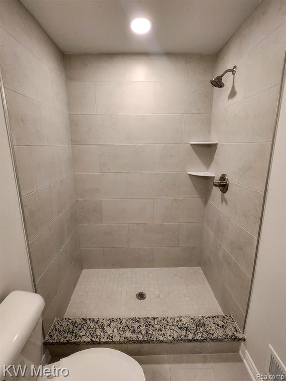205 (immediate Whispering Pines Drive Property Photo 16