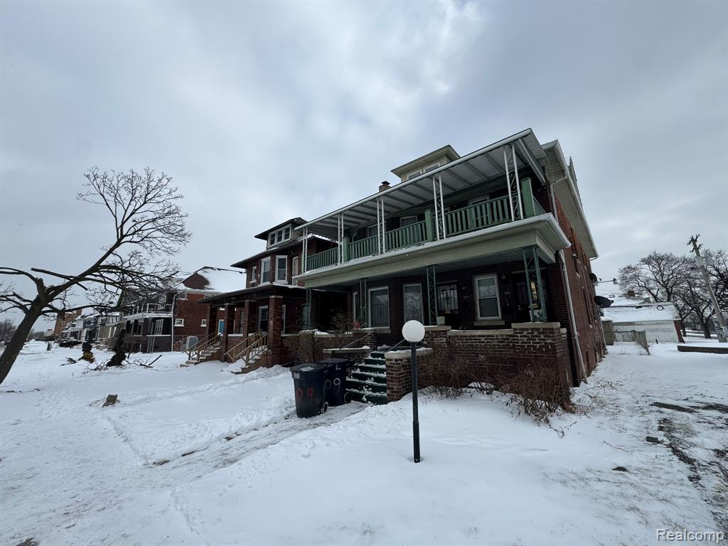 909/907 W Euclid Street Property Photo 1