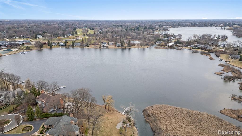 3026 Heron French Provincial Property Photo 36