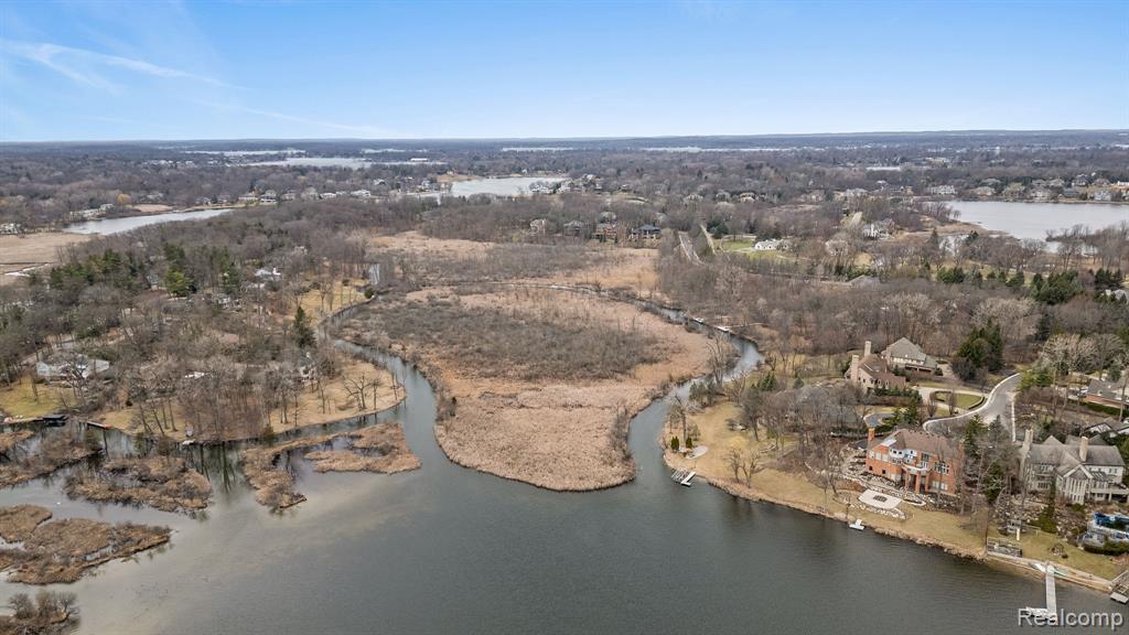 3026 Heron French Provincial Property Photo 39