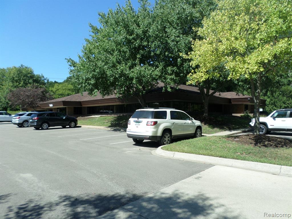 7650 Dixie Highway Property Photo 3